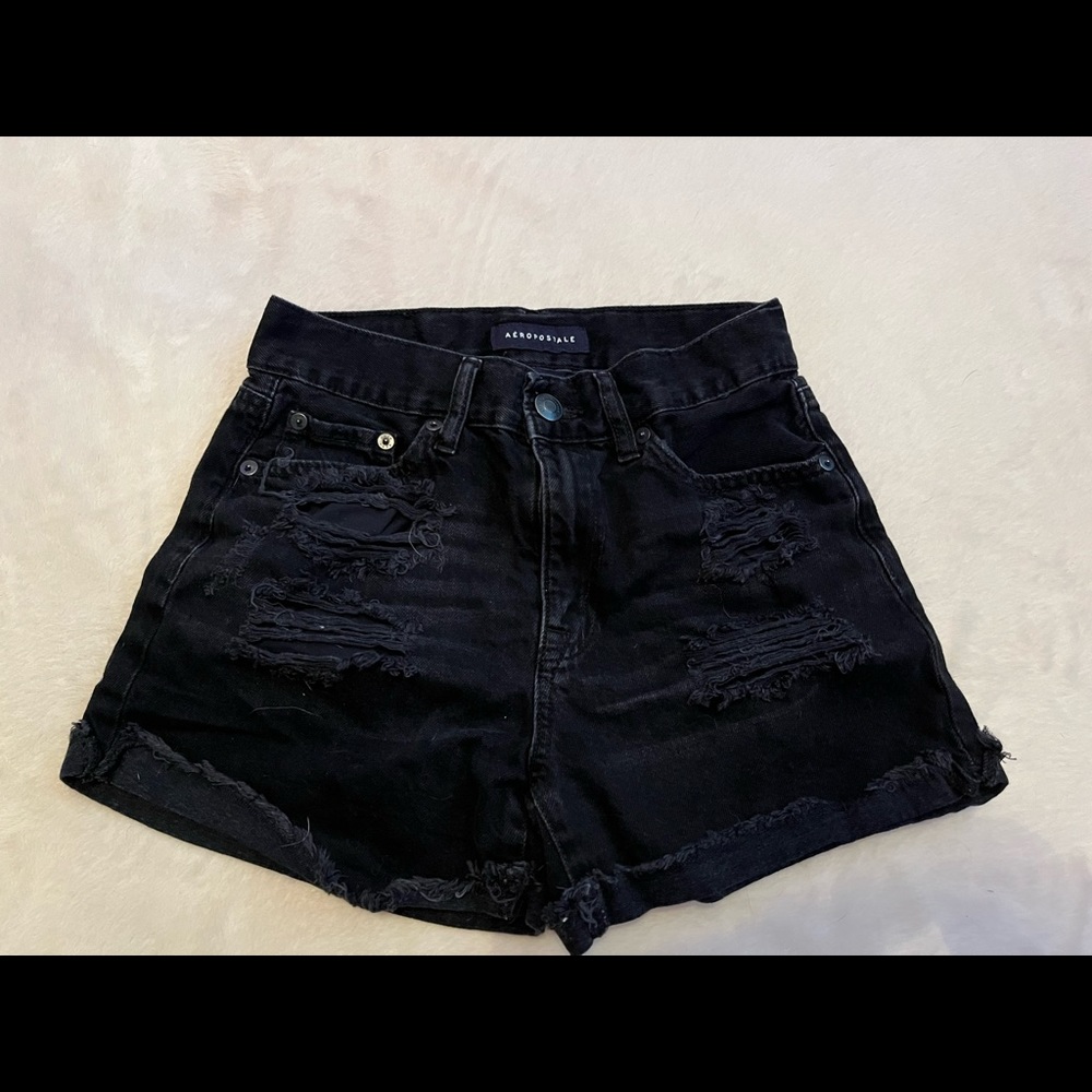 Black denim ripped shorts “mom shorts”